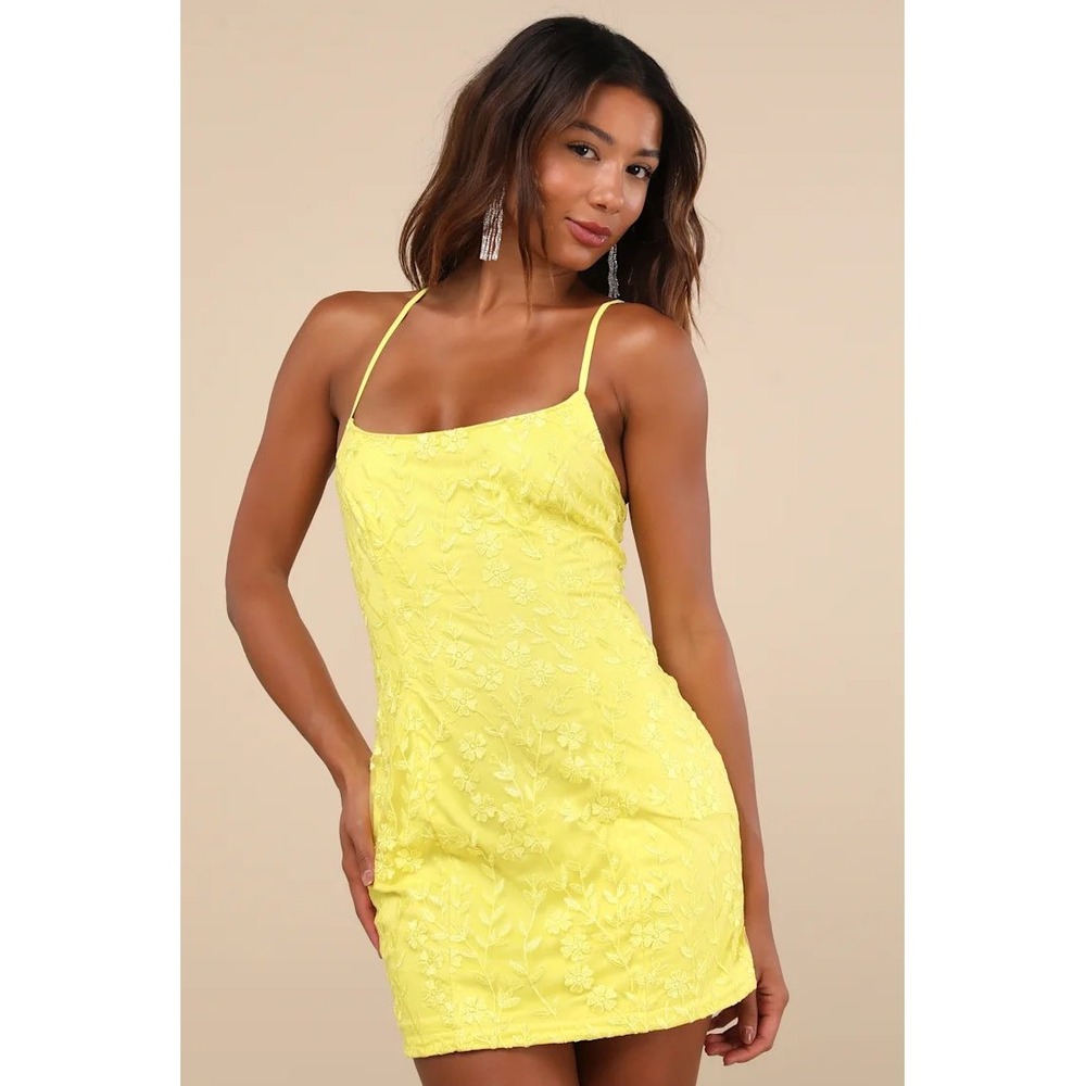 New! Lulus Lively Sweetheart Yellow Mesh Embroidered Lace-Up Mini Dress Medium‎